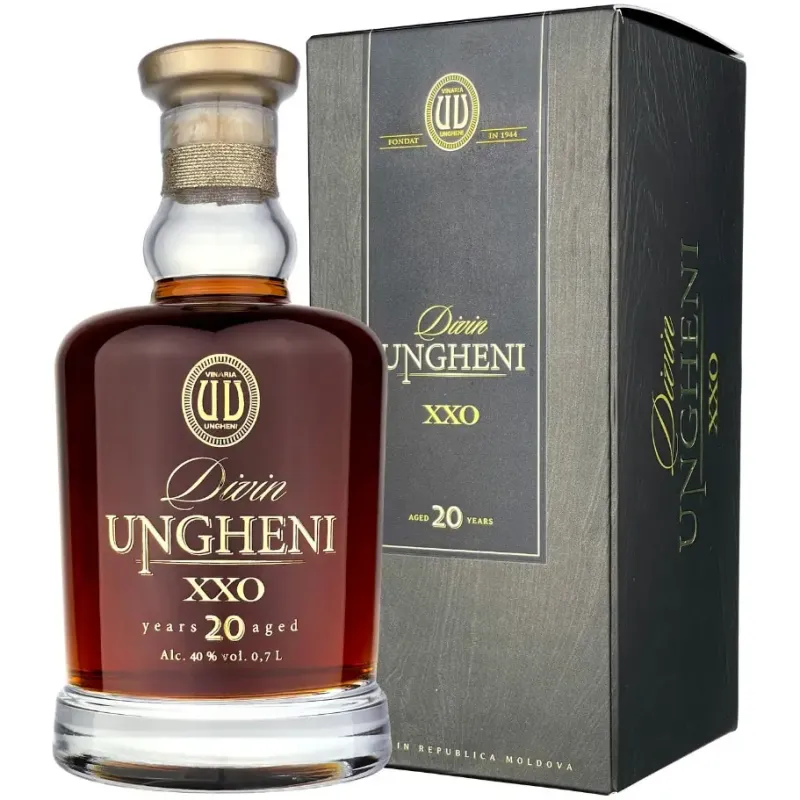 Imagine pentru Vinars Divin Ungheni 20 ani, XXO, 40% alc., 0.7l + Gift Box